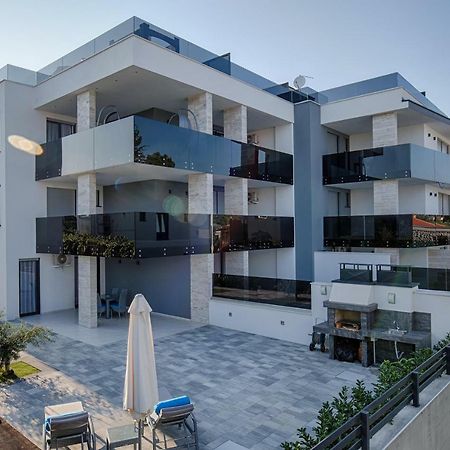 Deluxe New Apartments - Few Steps From The Beach - Luxury Holiday With Style - By Traveler Tourist Agency Krk Veglia Exterior foto