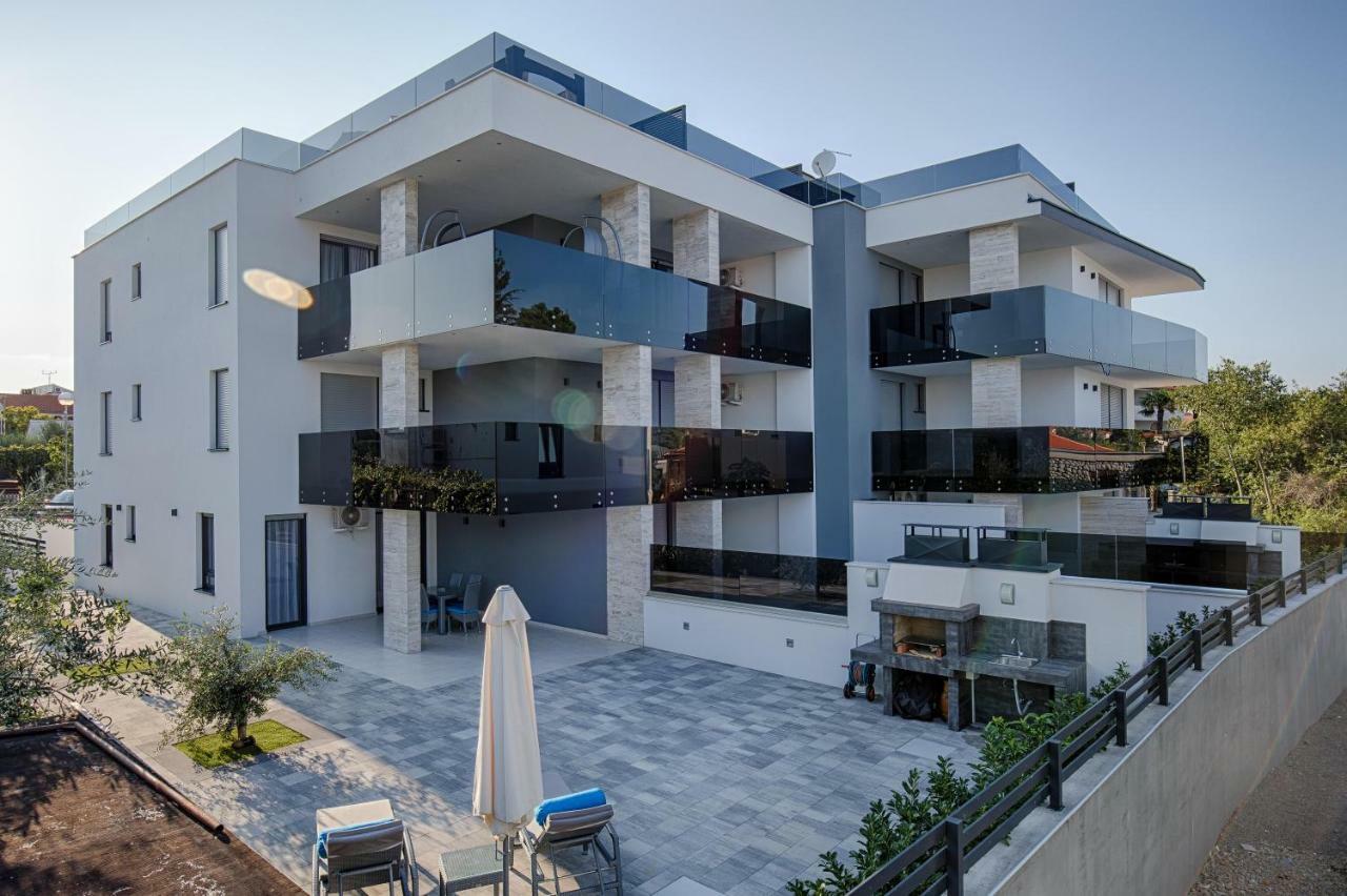 Deluxe New Apartments - Few Steps From The Beach - Luxury Holiday With Style - By Traveler Tourist Agency Krk Veglia Exterior foto