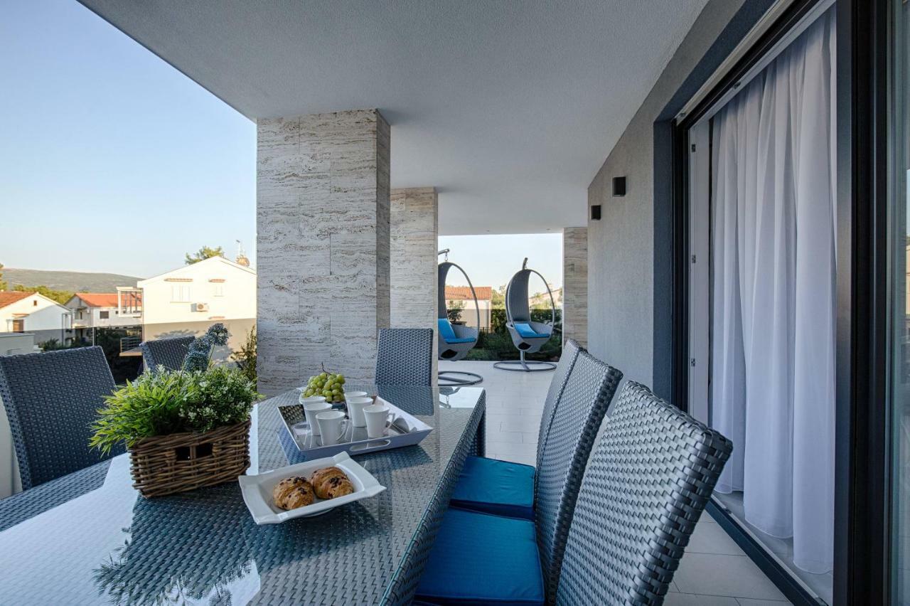 Deluxe New Apartments - Few Steps From The Beach - Luxury Holiday With Style - By Traveler Tourist Agency Krk Veglia Exterior foto